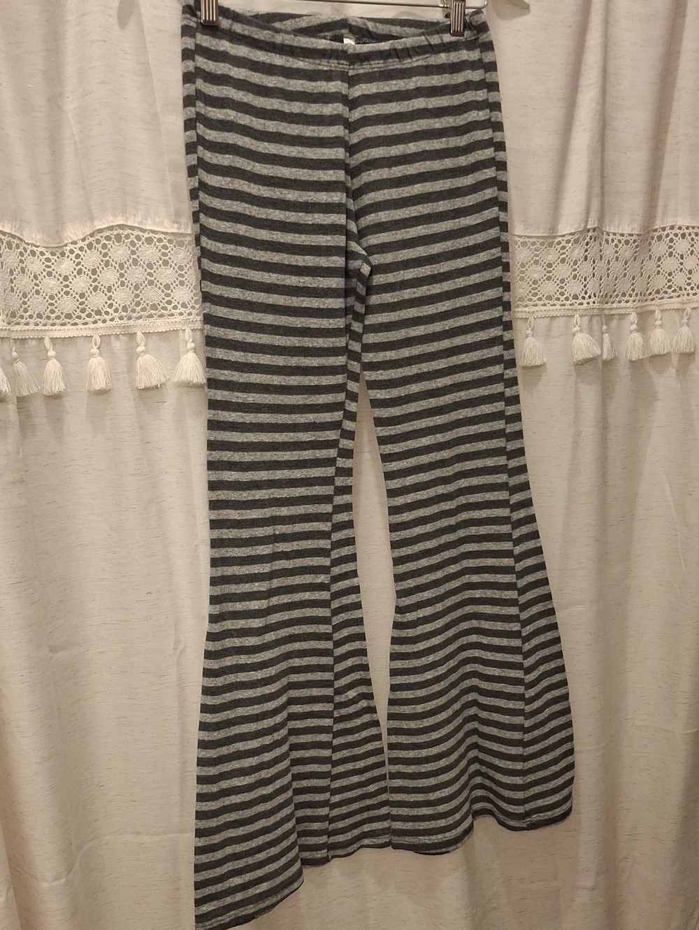 Promesa Gray & Charcoal Striped Wide-Leg Pants